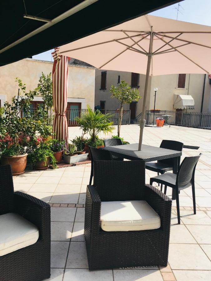 Casa Elisabetta Διαμέρισμα Πεσκιέρα ντελ Γκάρντα Εξωτερικό φωτογραφία