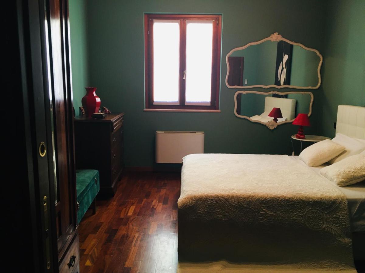 Casa Elisabetta Διαμέρισμα Πεσκιέρα ντελ Γκάρντα Εξωτερικό φωτογραφία